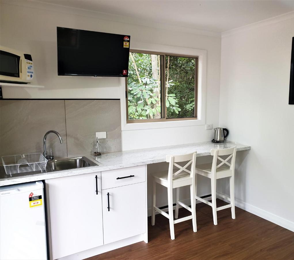Vista Hinchinbrook Aparthotel Кардуел Екстериор снимка